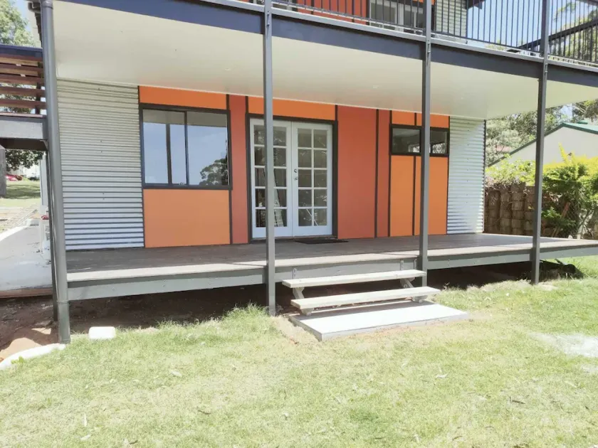 Private self contained 2 bedroom apartment - Image 1