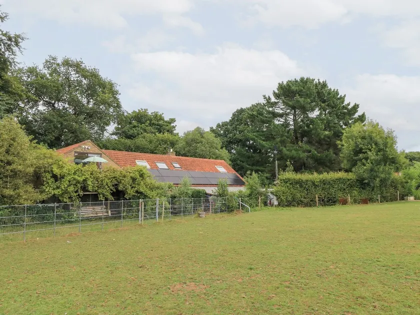 Bergland, familienfreundlich, mit Garten im Over Compton, Ref 19980 - Image 1