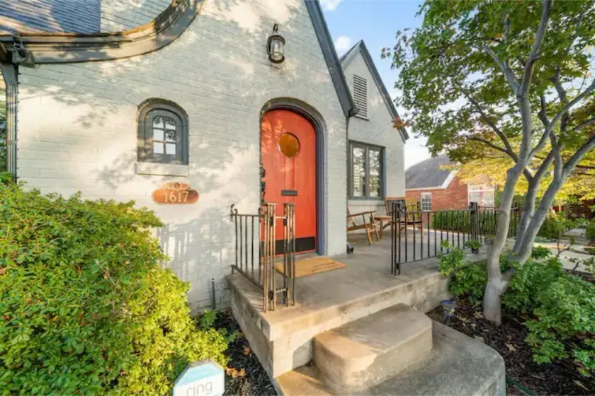 NEW listing: Modern Tudor, centrally located - Image 1