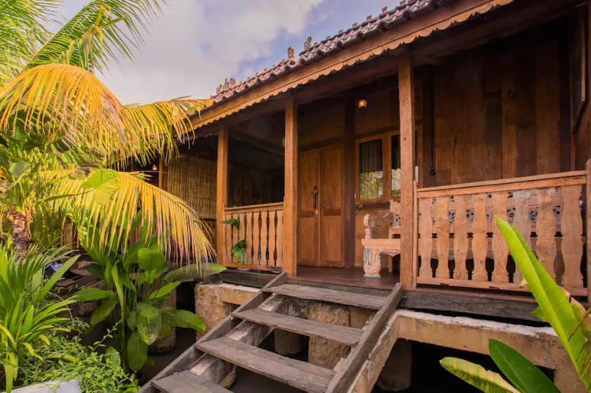Pondok Cap Oleng Guesthouse Canggu by Ecommerceloka - Image 1