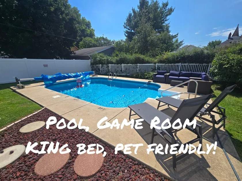 Ottawa Oasis! Pool, Game room, Pet Friendly! - Image 1