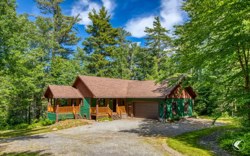 Serene and Secluded Lakefront Cabin on Stickney - Image 1