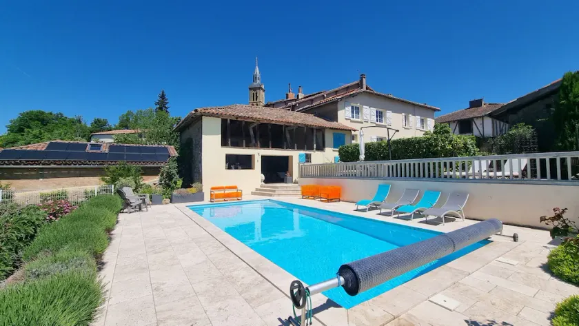Maison avec grange & piscine vue sur les Pyrénées - Image 1
