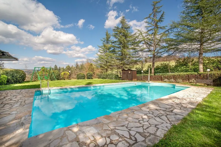 Apartment 'Magnolia Antico Casale '700' with Shared Pool and Wi-Fi - Image 1