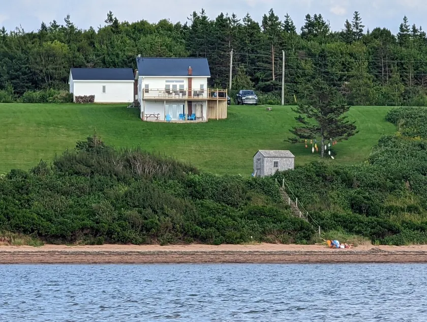 Workation, vacation on 350 feet private beachfront - Image 1