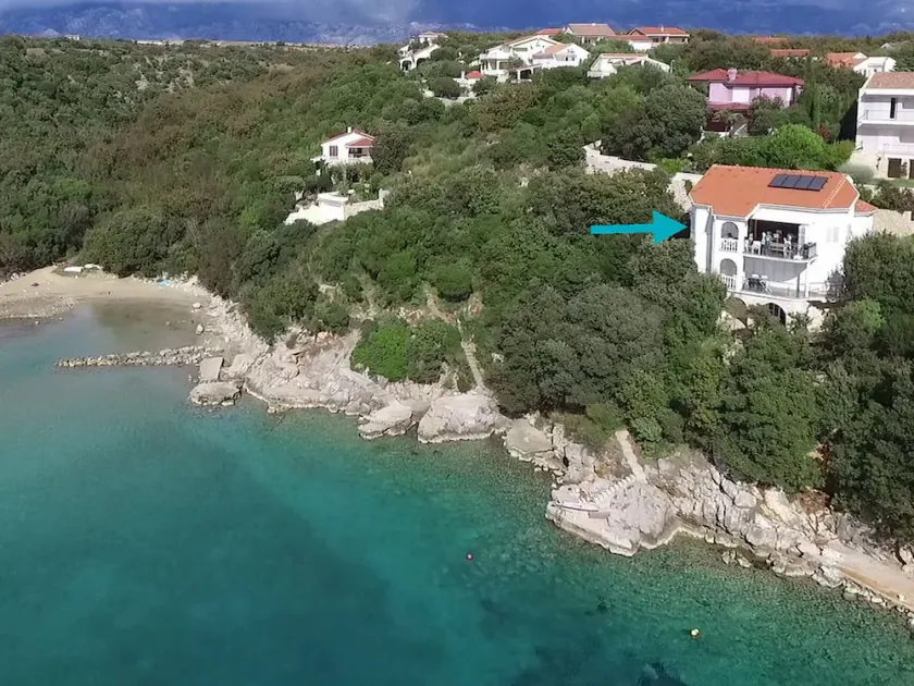 Beach Apartment 2: private bathing area, sandy beach, wireless internet, ideal for families - Image 1