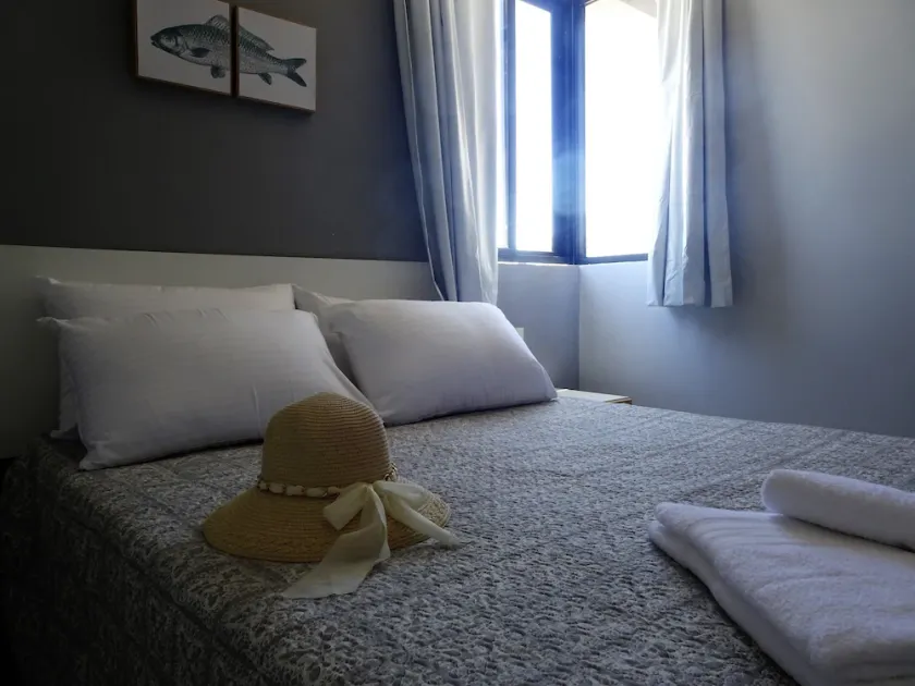 Large apartment with 2 bedrooms and 2 bathrooms. Very well equipped - Image 1