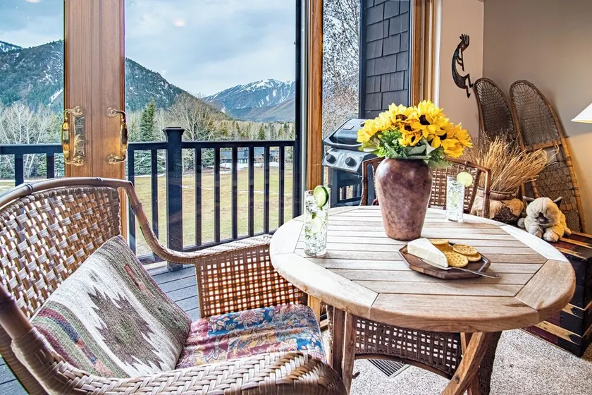 C21 Bigwood - Stunning Baldy Views - Image 1
