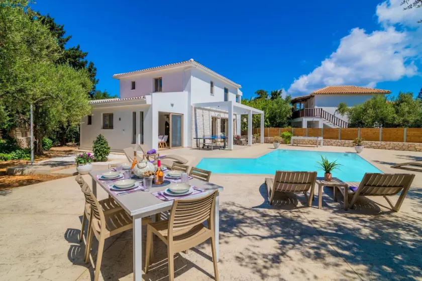 Villa Ionio Deste by Villa Plus - Image 1