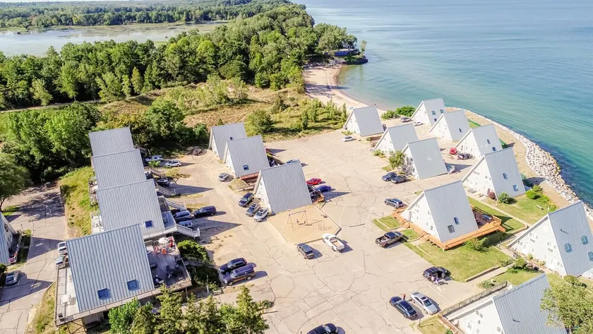 Amazing Lake Michigan Views: Completely Remodeled and Steps from Lake Michigan! - Image 1