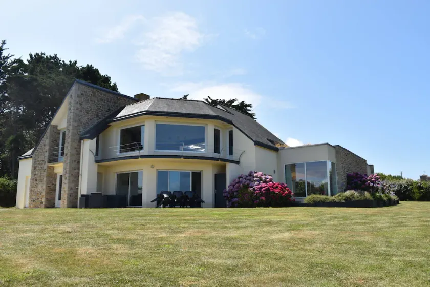 Villa Kermati, havudsigt - Image 1