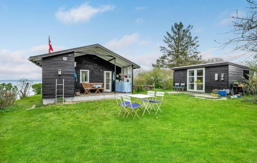 2 bedroom nice home in Skanderborg - Image 1