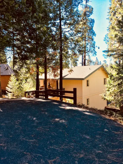 Schöne und gemütliche Hütte in Blue Lake Springs - Image 1