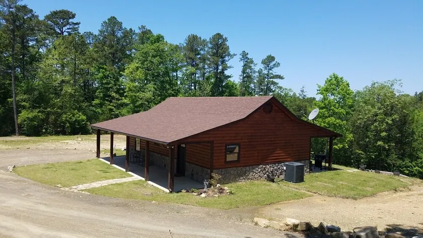 \"HIDDEN BLISS\" CABIN ON 5 ACRES with Hot Tub! - Image 1