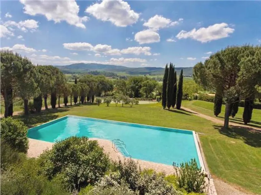 Cortile del Pozzo er en smuk familie hjemme sove 8 med privat have. - Image 1