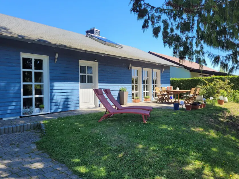 Vacation home near the lake, children and dog welcome - Image 1