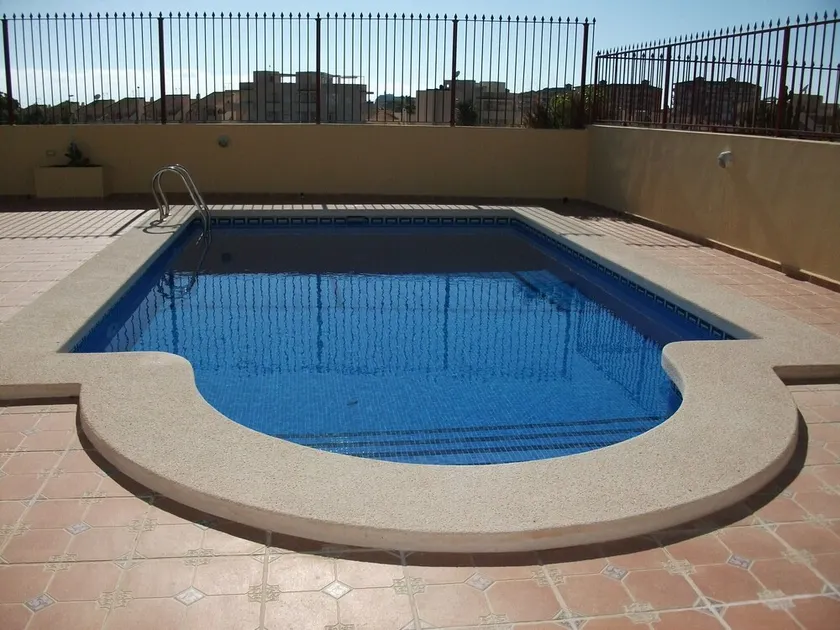 Beautiful independent villa with private pool, pets welcome - Image 1