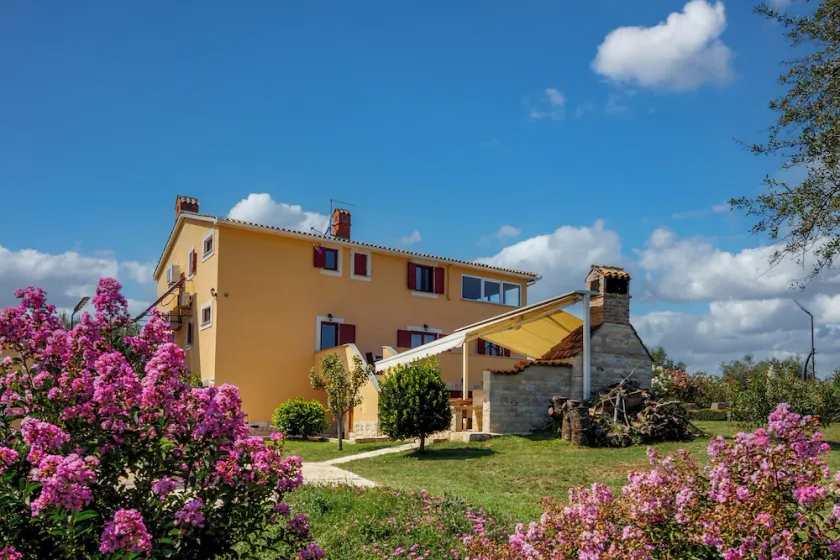 Villa mit Sauna, Whirlpool und Grill - Image 1