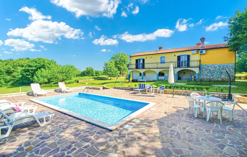 Lovely Home In Jurani - Image 1