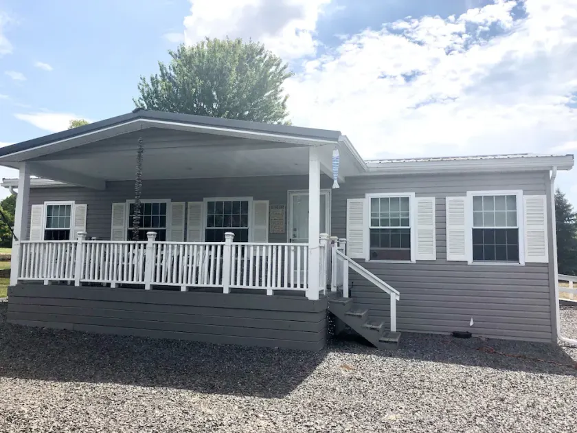 Finger Lakes Cottage - Image 1