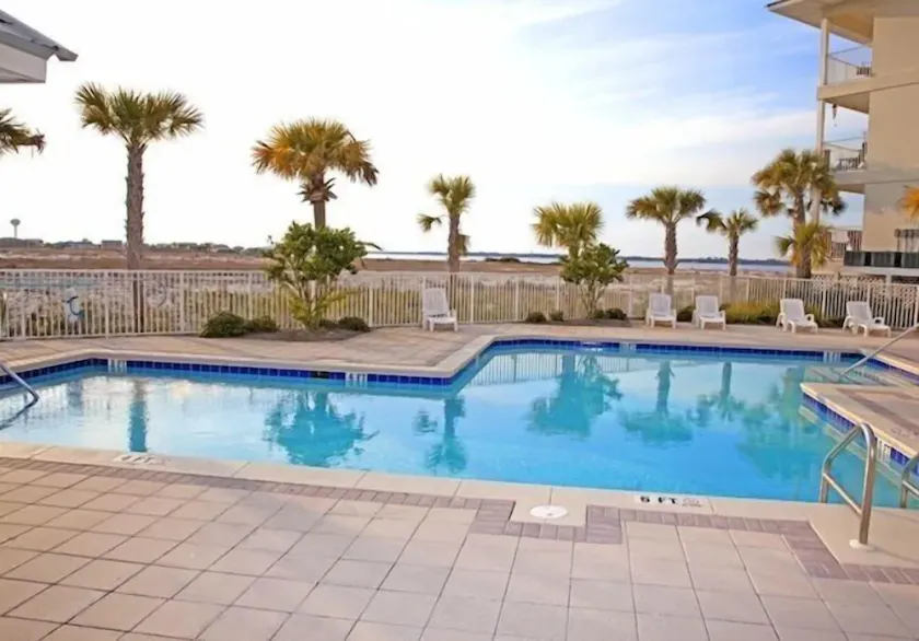 RÉSERVER MAINTENANT POUR LE PRINTEMPS ET L'ÉTÉ! MEILLEURS TARIFS 3 BR / 2 BA w / 3 lits Queen! - Image 1