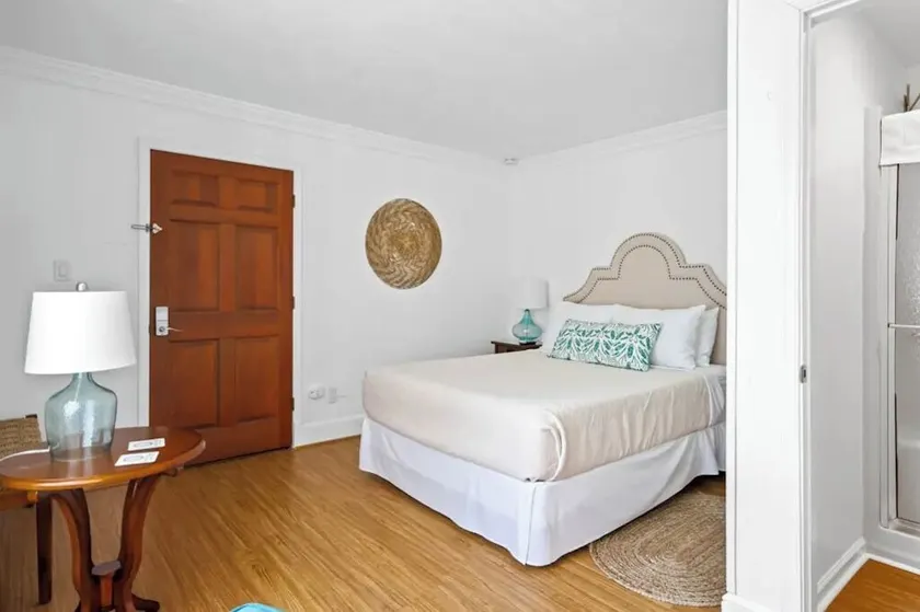 Sea Grass Room — Cozy Coastal Luxury for a Romantic Rehoboth Beach Getaway - Image 1