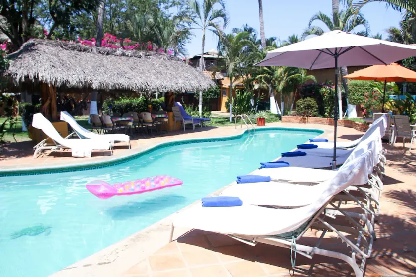 Intimate luxury rooftop apt w/ oceanview terrace, ionization system pool, yoga - Image 1