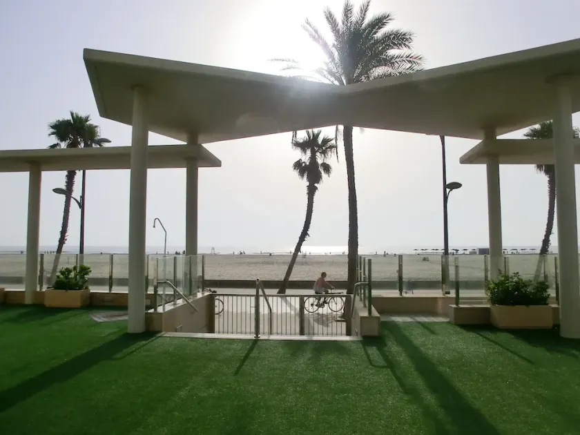 Hyggelig lejlighed ved stranden i Valencia - Image 1