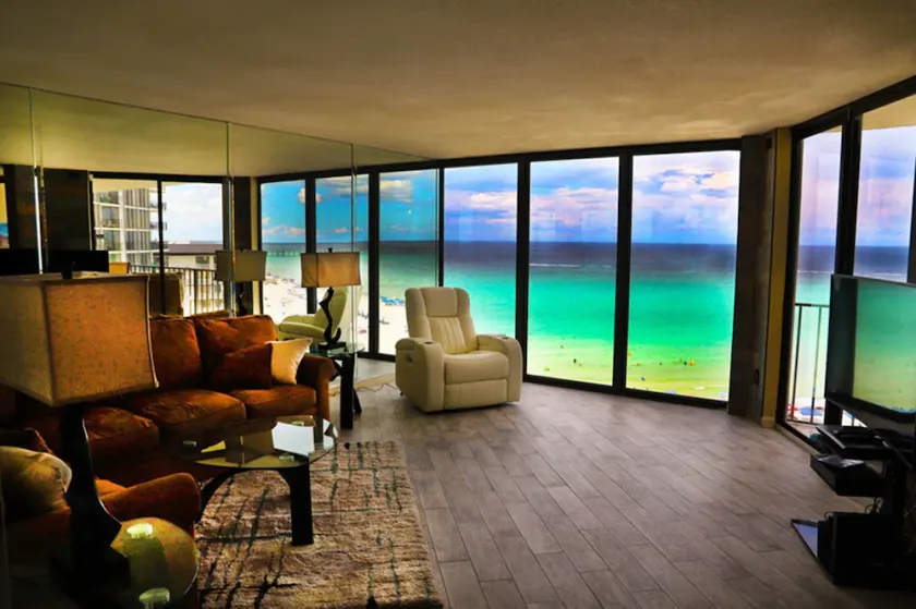 Luxueux, haut de gamme Condo avec vue spectaculaire sur le golfe! - Image 1