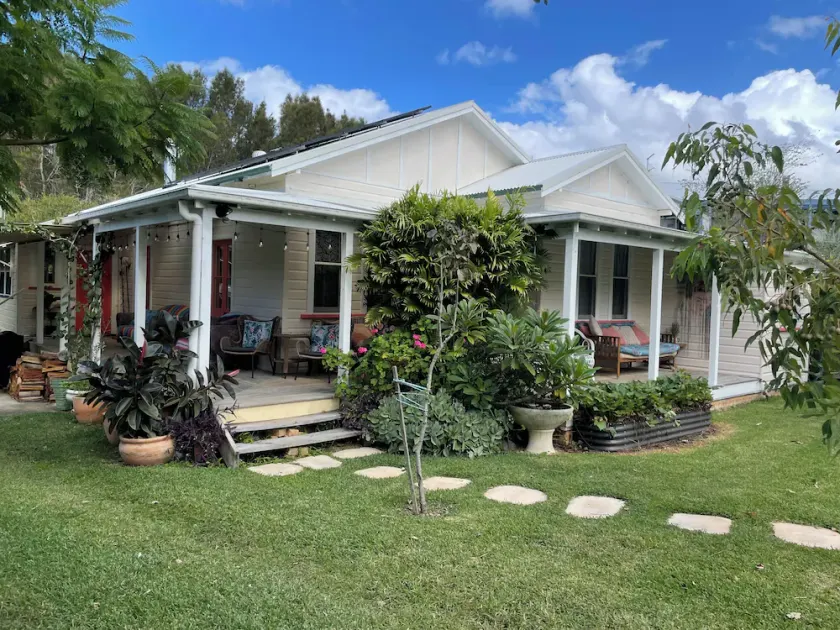 Frida's by the Sea Beach House - Image 1