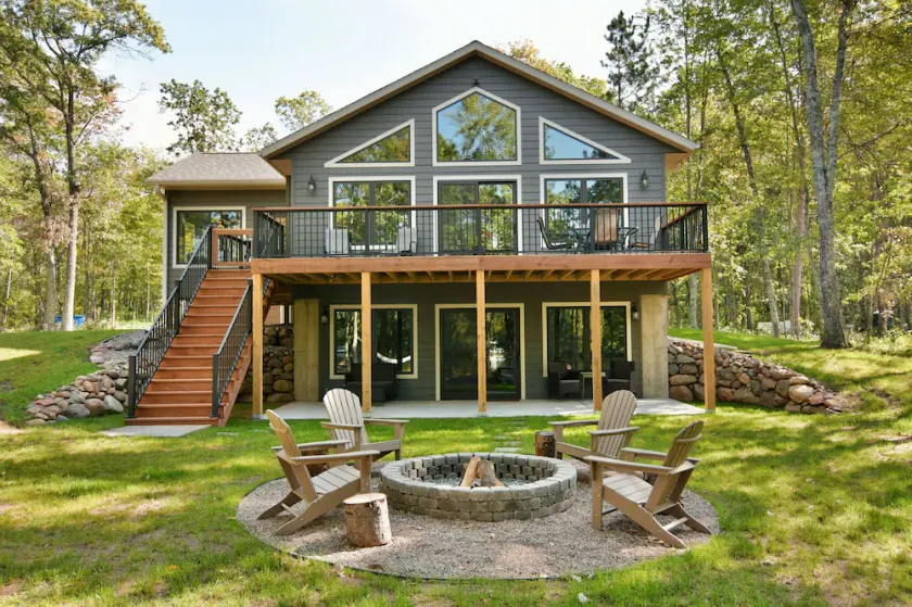 Beautiful new cabin available to rent! - Image 1