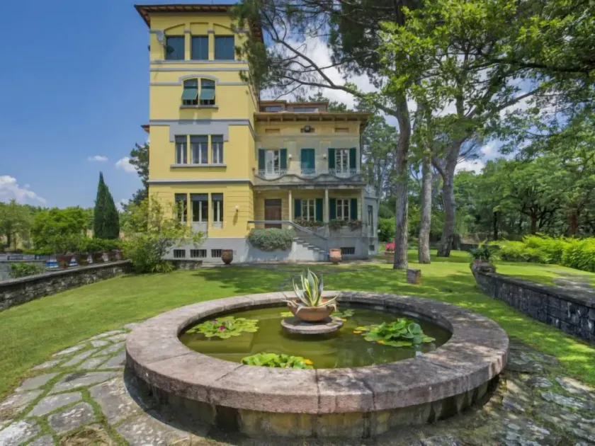 Villa Poggio Patrignone-1 by Interhome - Image 1