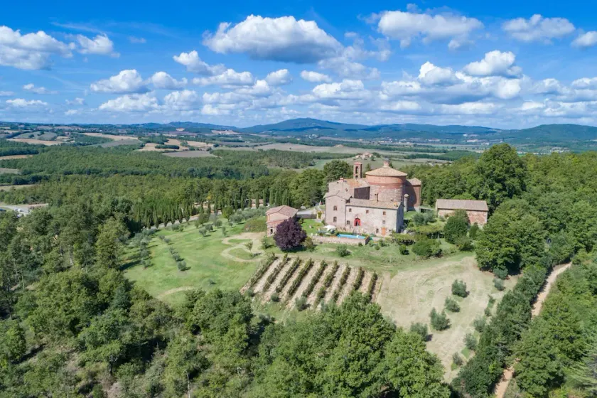 Elegante dimora storica, 12 posti letto, perfettamente restaurata in stile tipico toscano, con vista - Image 1