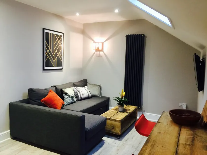 Brand New Boutique 2 bedroom apartment - Image 1