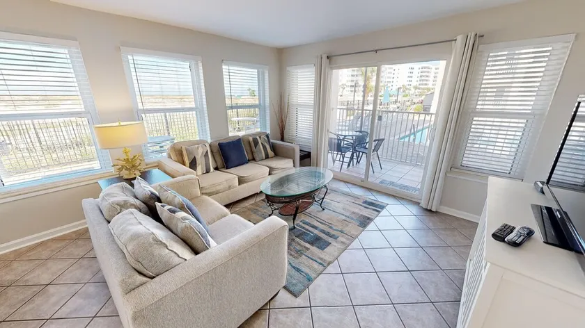 Poolside Villas 306 - Image 1