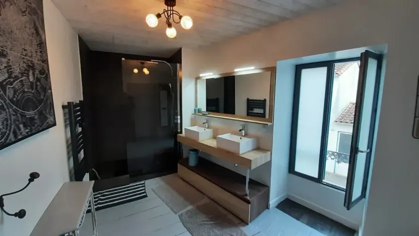 Charming 4-star residence La KATORA with heated indoor pool - Image 1