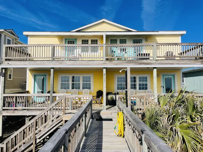 \"Wine Down\"-Oceanfront Duplex-4 Bedroom/3 Bathrooms and Swim Spa seats 9 people - Image 1