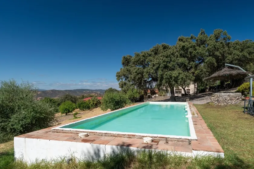 Casa de campo El Rincón com vista para a montanha, piscina privada e 2 terraços - Image 1