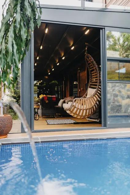 Delmare Suit Villa - Image 1