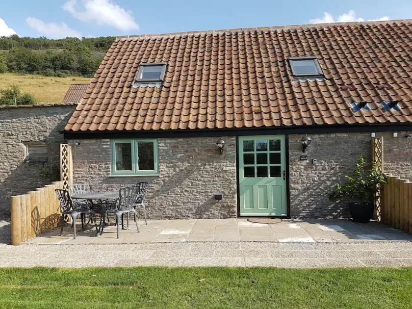 Conversion amicale de chien et de famille avec 2 chambres dans un cadre champêtre - Image 1