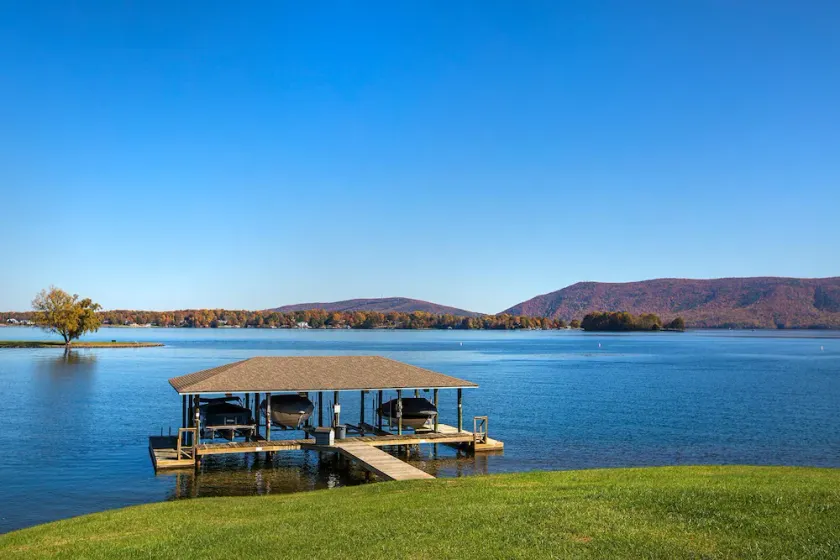 Million Dollar View!  Smith Mountain Lake! - Image 1