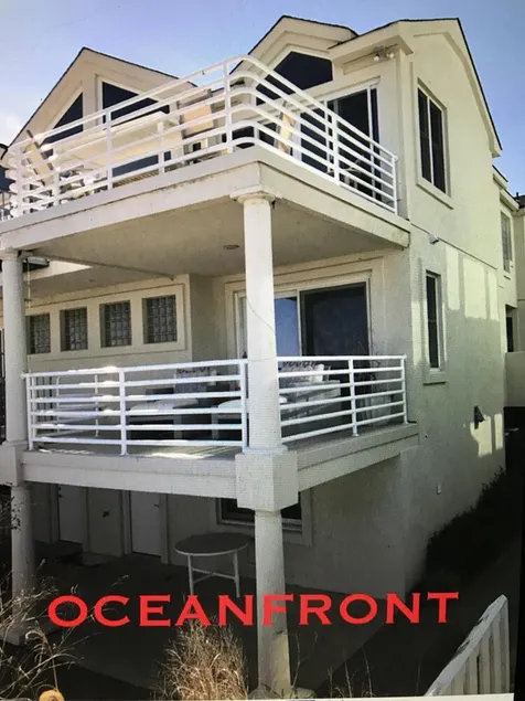 Oceanfront 5 soveværelser 4 badeværelser rækkehus med spektakulær udsigt! - Image 1