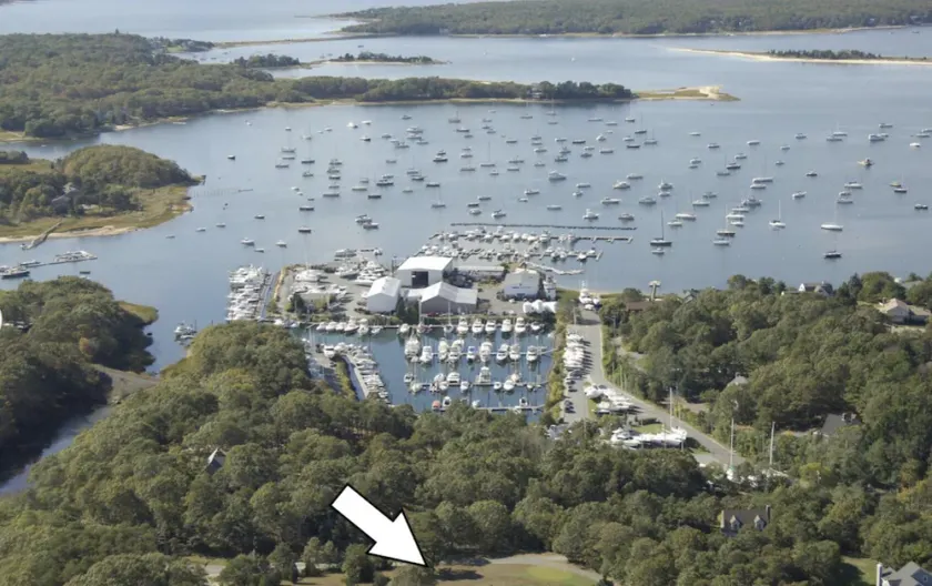 Nestled in Cataumet, One of the Cape’s Hidden Gems - Image 1