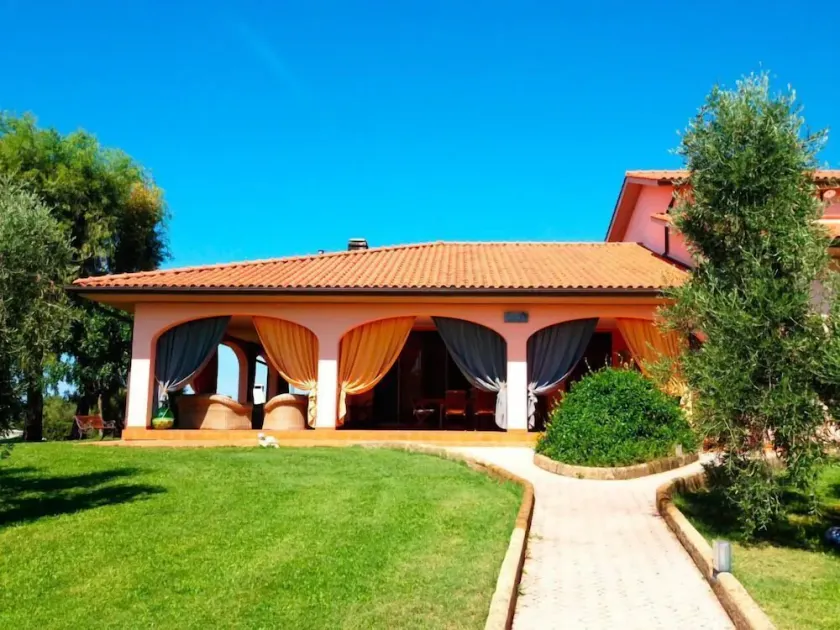 Ferienhaus Vallegaia, vollständige Erholung mit Swimmingpool, Tennis und Fußball - Image 1