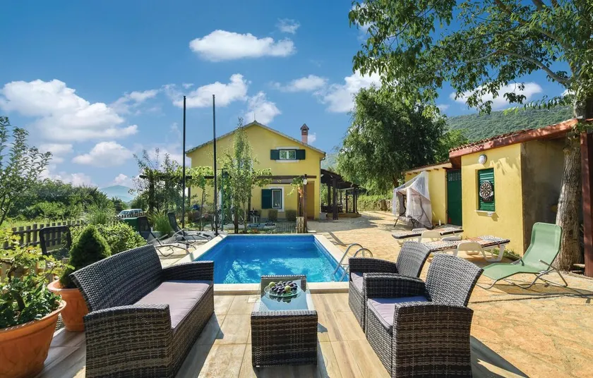 Impresionante casa en Dicmo - Image 1