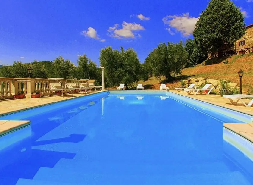 Tuscany Villa, Salt Water Pool. Adults only location  - Image 1