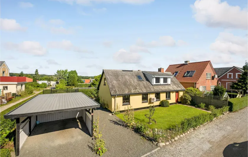 2 Bedroom Amazing Home In Ørum Djurs - Image 1