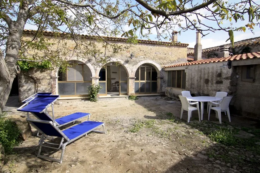Tipica antica casa Sarda (Südosten oder Oristano) - Image 1