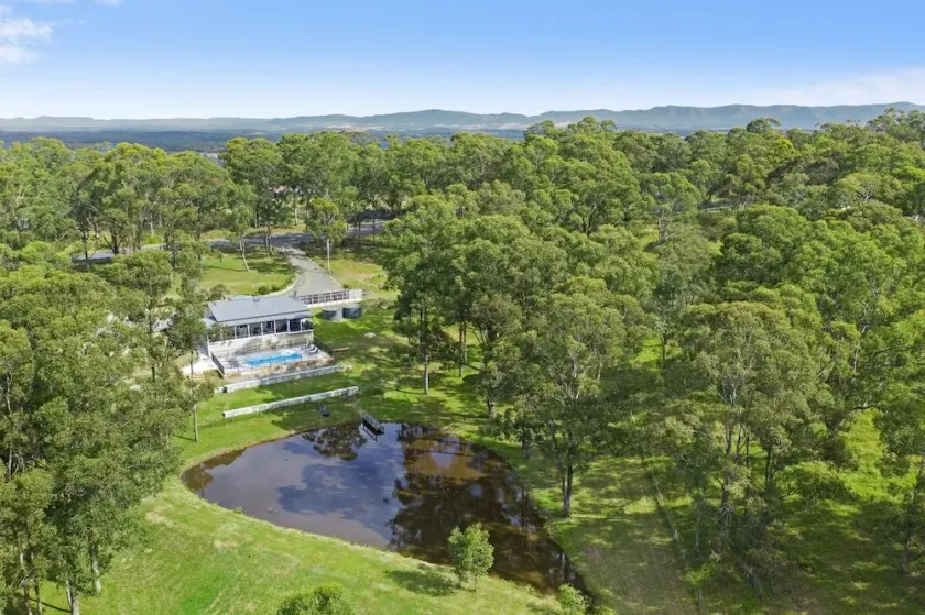 Dolina - Lovedale, Hunter Valley - Image 1