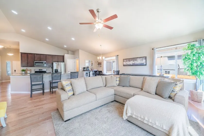 Large Family-Friendly 5BR Retreat with Theater & Mtn Views - Image 1
